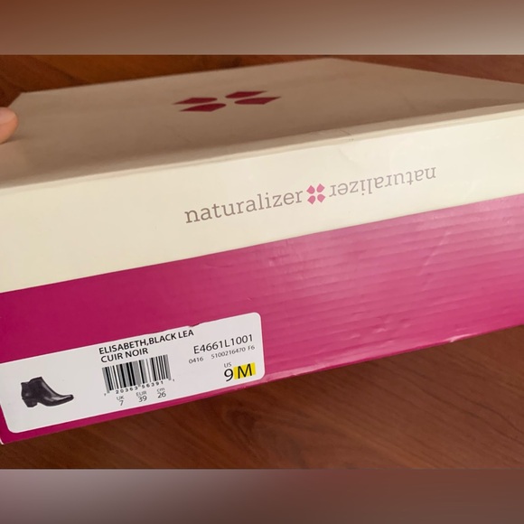 NATURALIZER Women’s Leather Ankle Boots Gray Size 9M - Picture 8 of 8